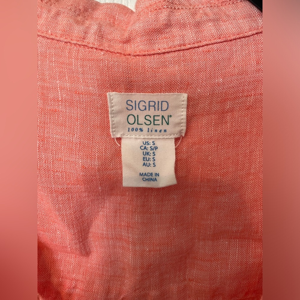 Sigrid Olsen 100% linen popover blouse in a coral/orange-pink color - Picture 3 of 4